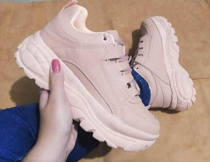 Tênis Plataforma Feminino Urban Style – Modelo Buffalo com Altura e Conforto!